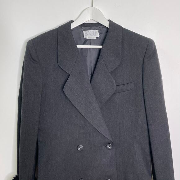 Vintage BASILE Italy Women's Size 8 Dark Gray Wool Blend Blazer Faux Fur Cuffs - Picture 4 of 10